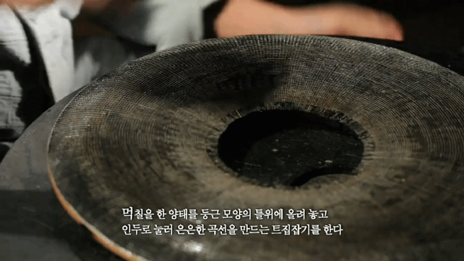 btbefd43c5b9134d5b419c86a6b015fb69.gif